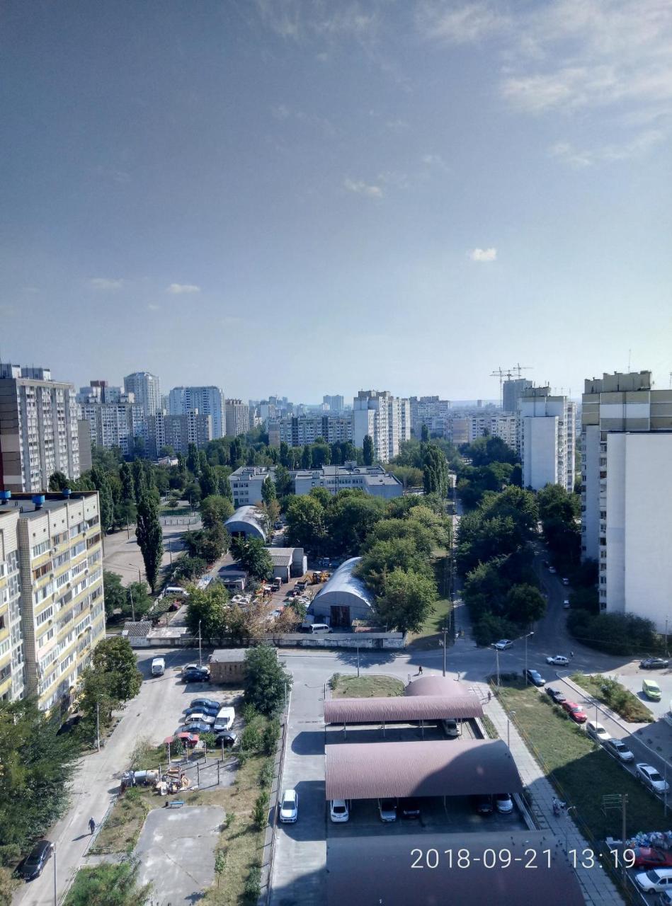 Уютная квартира Киев Экстерьер фото